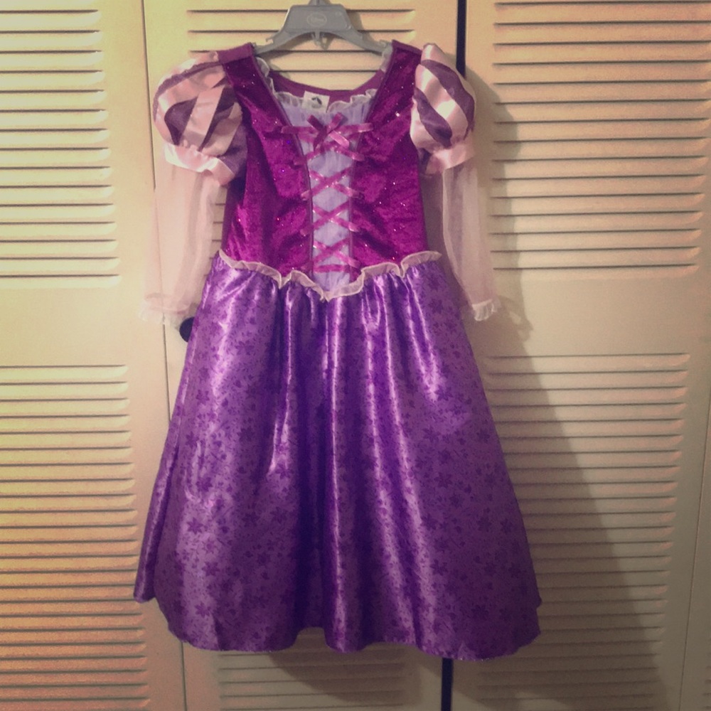 Rapunzel custome